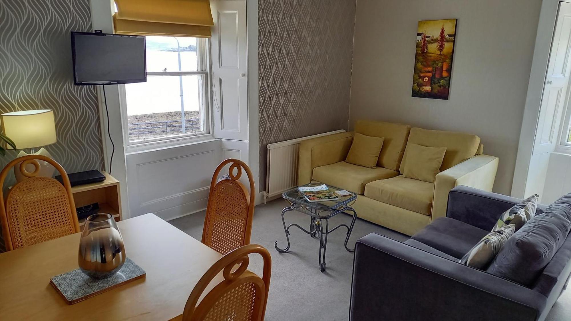 One Marine Place Port Bannatyne Номер фото